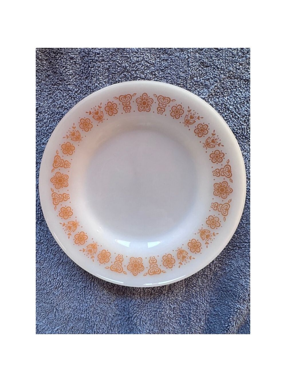 Vintage Termo-Rey 7” Salad Appetizer Plate Butterfly Milk Glass Brazil #1103